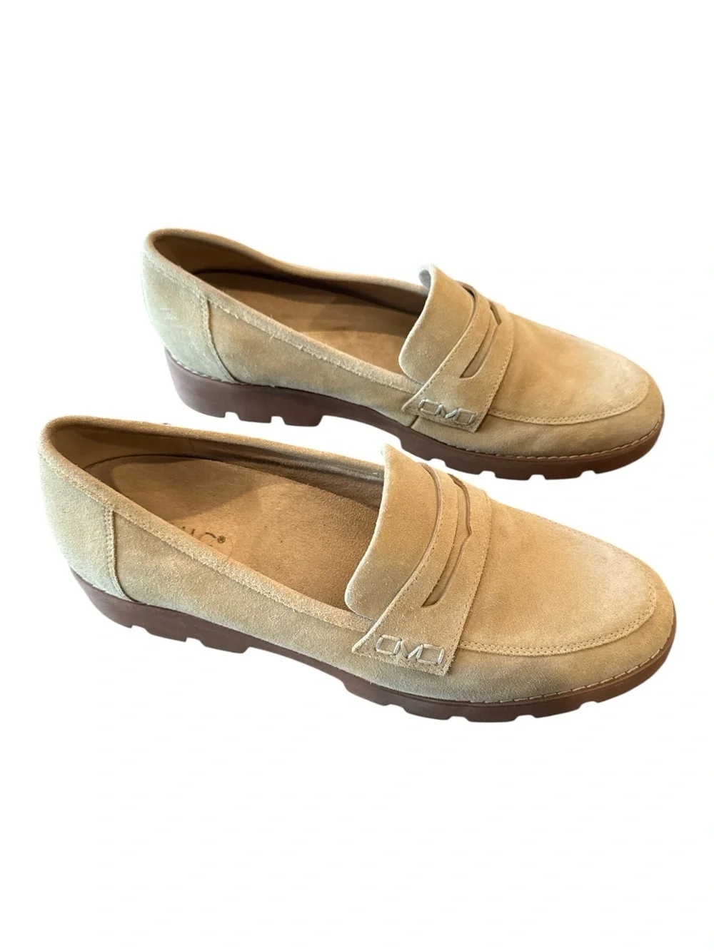 Vionic Cheryl II Sand Suede Penny Loafers Lug Sole Comfort Shoes Size 9.5